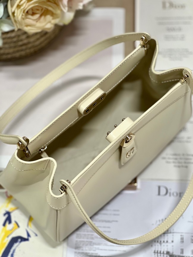 MEDIUM DIOR KEY BAG Dusty Ivory Box Calfskin M1843OBEQ