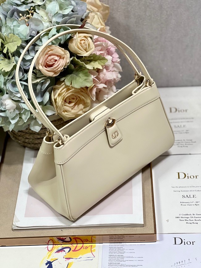 MEDIUM DIOR KEY BAG Dusty Ivory Box Calfskin M1843OBEQ