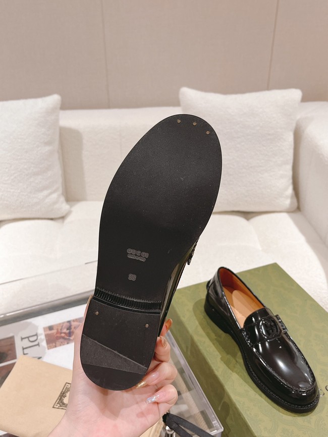 Gucci Womens GG lug sole loafer 93554-1