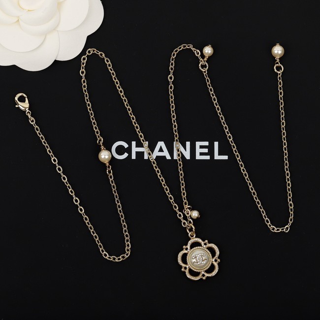 Chanel Necklace CE11901