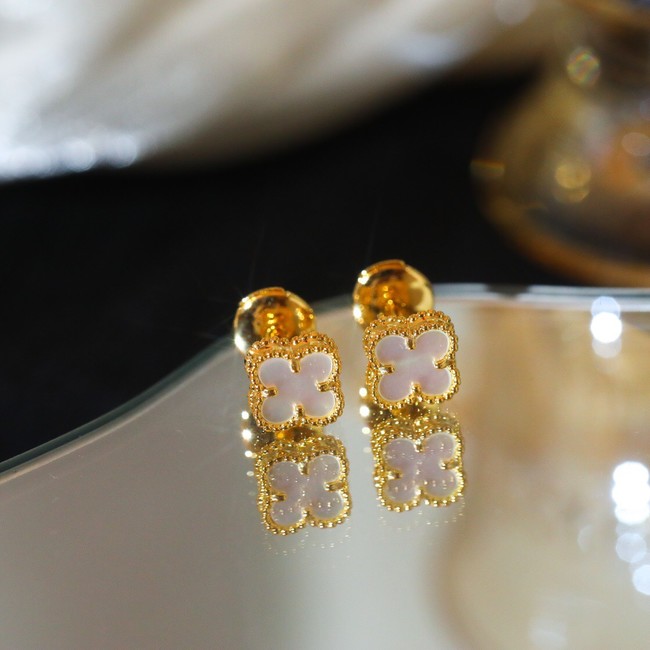 Van Cleef & Arpels Earrings CE11907