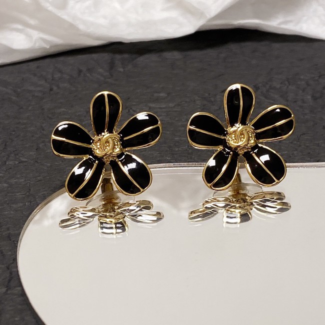 Chanel Earrings CE11920