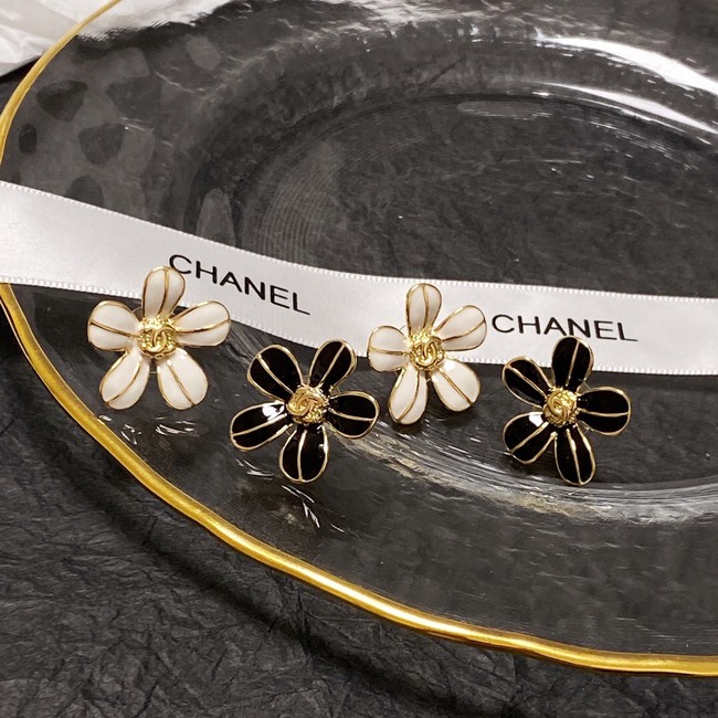 Chanel Earrings CE11920