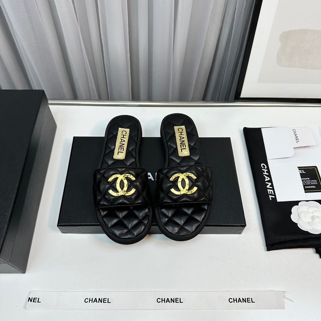 Chanel Slippers 93535-1