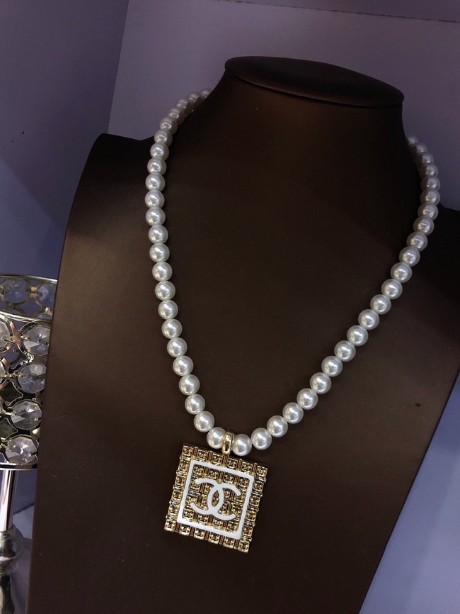 Chanel Necklace CE11961
