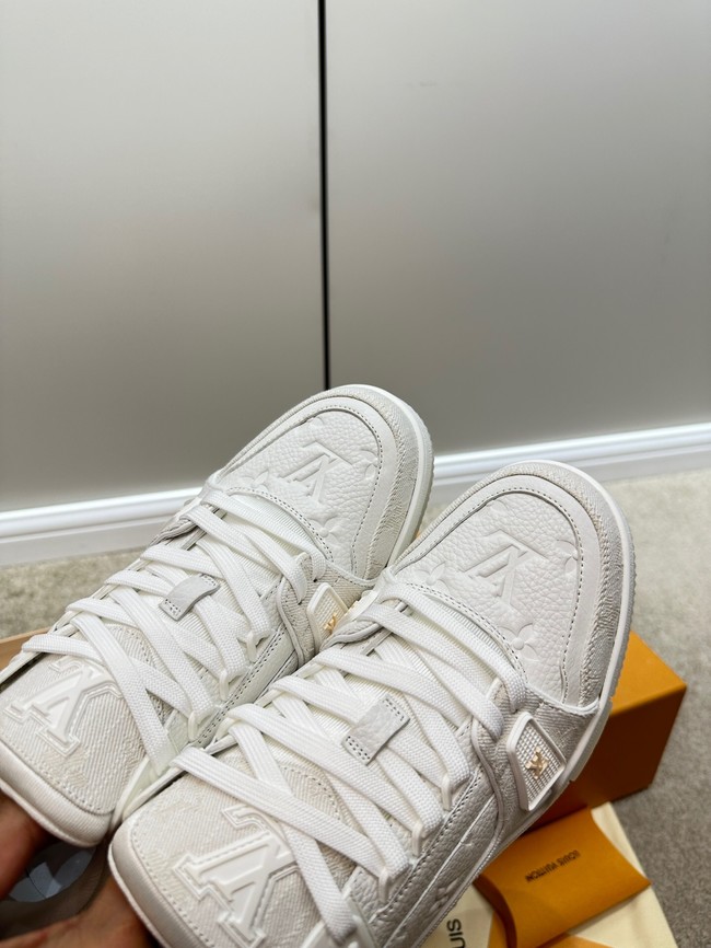 Louis Vuitton Sneaker 93540-4
