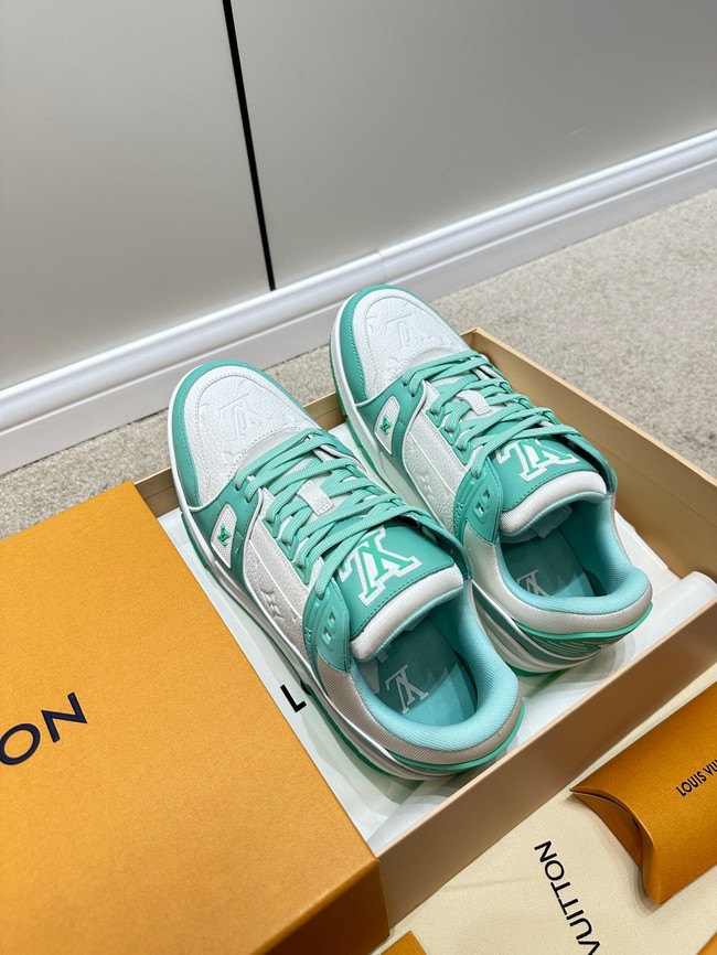 Louis Vuitton Sneaker 93542-3