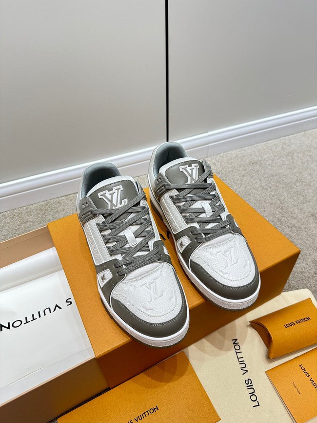 Louis Vuitton Sneaker 93542-4
