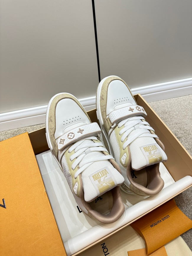 Louis Vuitton Sneaker 93543-5