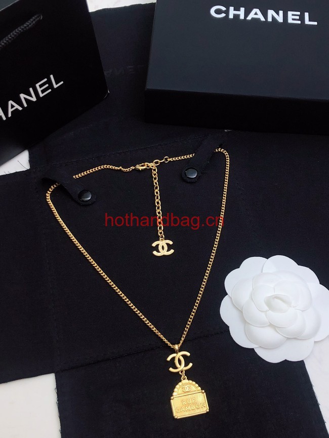 Chanel Necklace CE12018