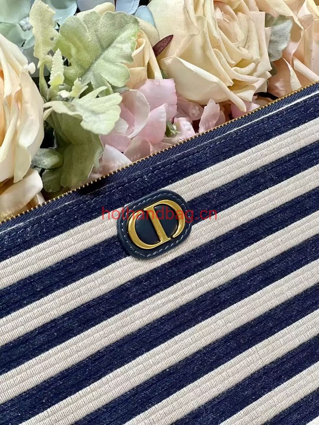 LARGE DIOR CARO DAILY POUCH Natural and Denim Blue Mariniere Raffia S5086UGAK