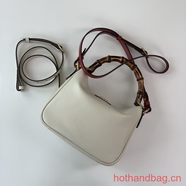 GUCCI DIANA SMALL SHOULDER BAG 746251 white