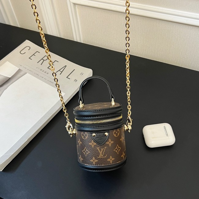 Louis Vuitton coin purse 15581