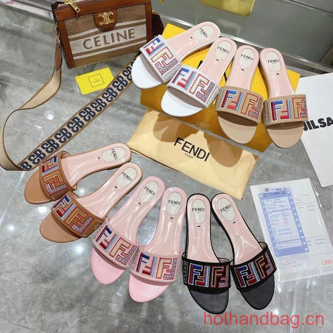 Fendi Slippers 93593-17