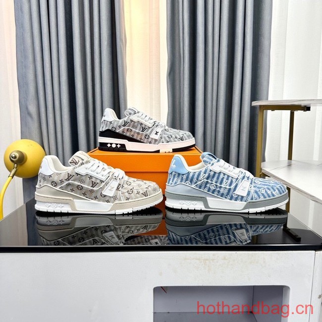 Louis Vuitton Trainer Sneaker 93624-1