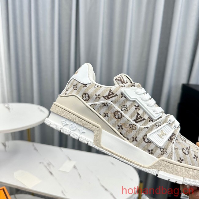 Louis Vuitton Trainer Sneaker 93624-3