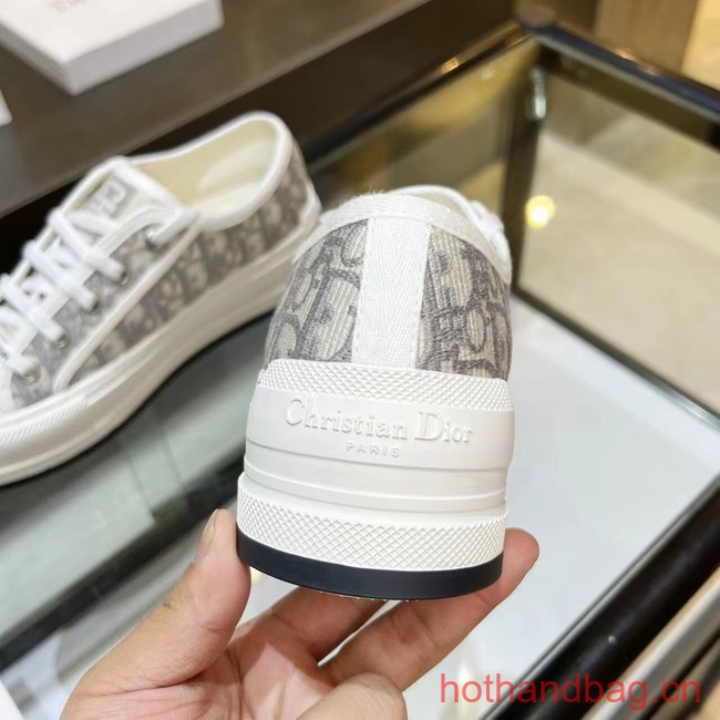 WALK N DIOR SNEAKER Dior Oblique Embroidered Cotton 93626-4