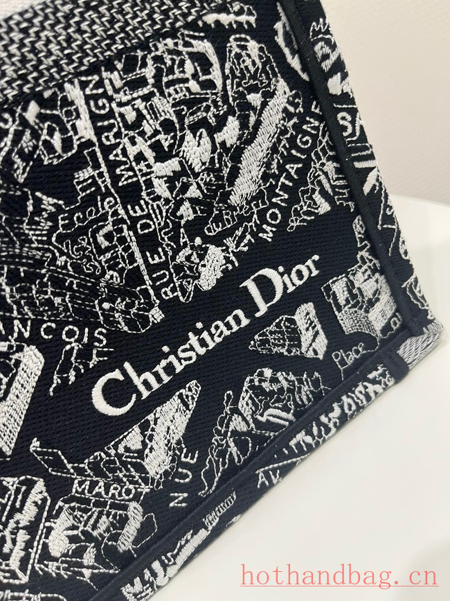 LARGE DIOR BOOK TOTE Black and White Plan de Paris Embroidery M1286ZOMP