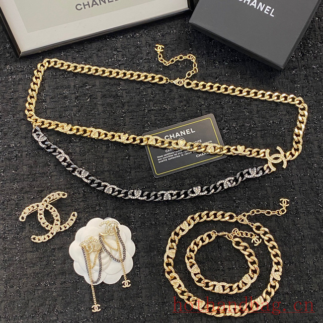 Chanel Necklace CE12123