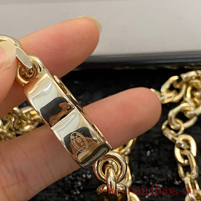 Chanel Necklace CE12124