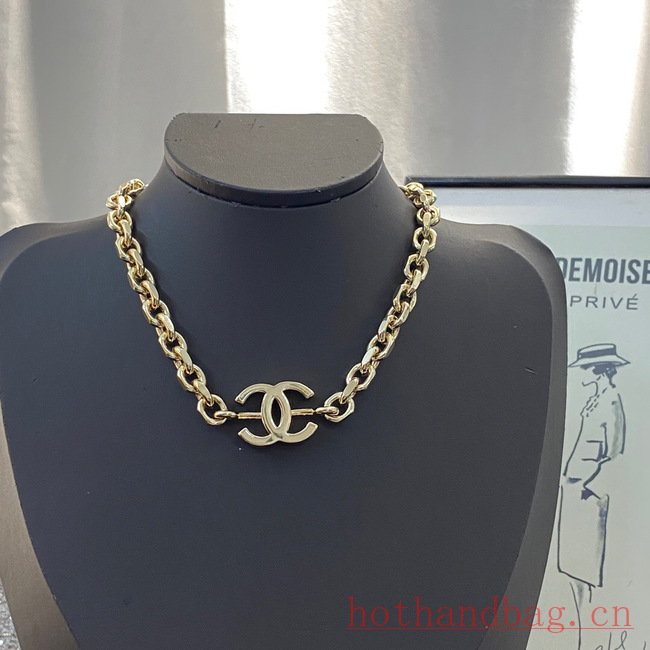 Chanel Necklace CE12124