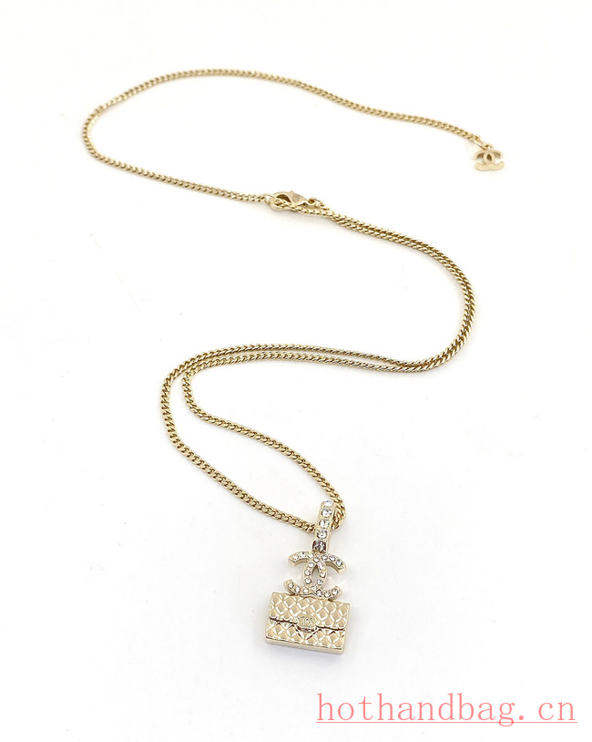 Chanel Necklace CE12136