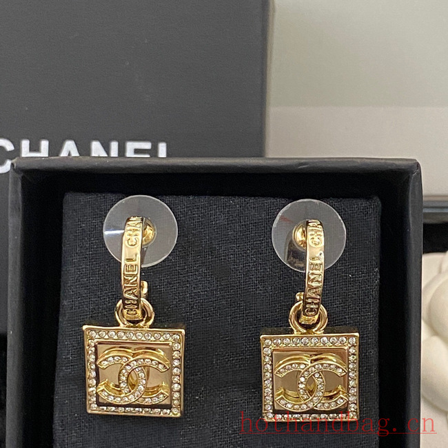 Chanel Earrings CE12218