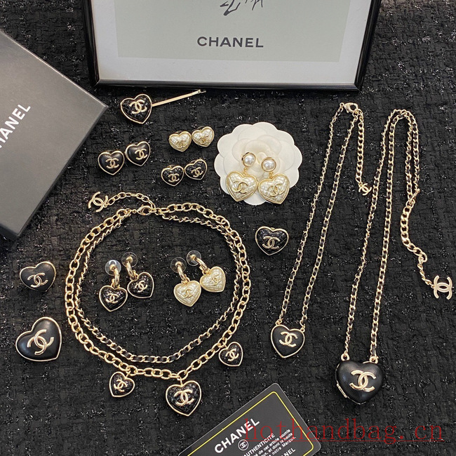 Chanel Necklace CE12226