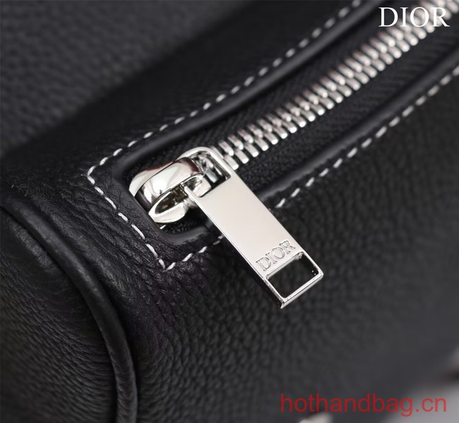 Dior Essentials SADDLE BAG Grained Calfskin 1ADPO093c black