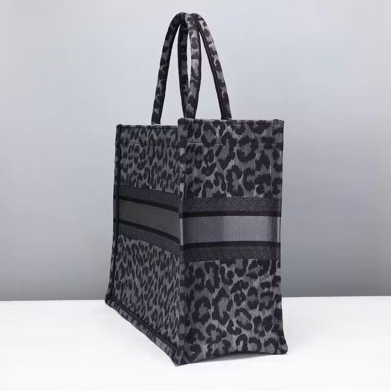 DIOR BOOK TOTE Embroidery M1289ZR Gray Leopard Print