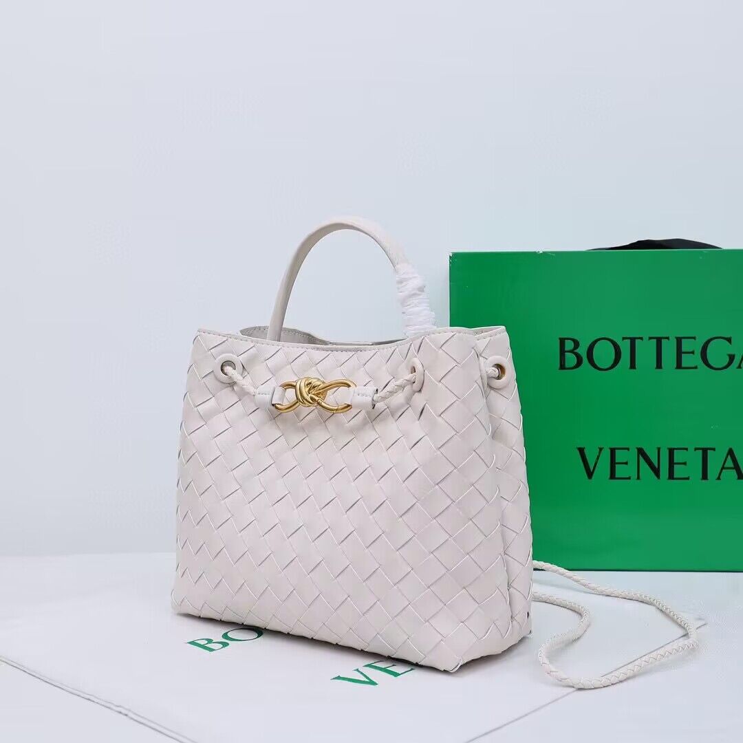 Bottega Veneta Andiamo Small Intrecciato Leather Tote 743572 White