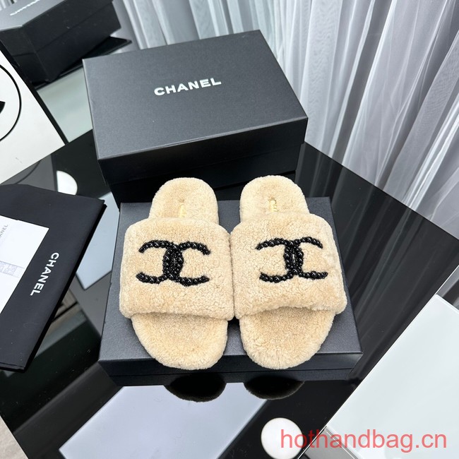 Chanel Slippers 93681-11