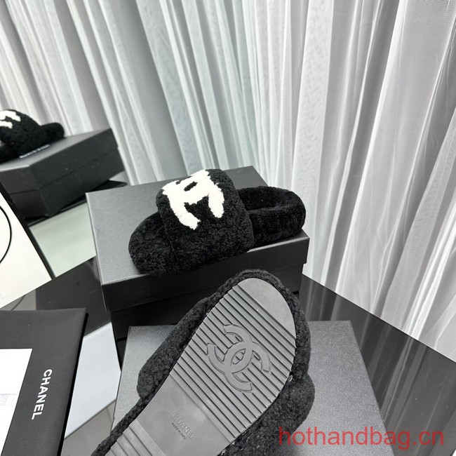 Chanel Slippers 93681-17