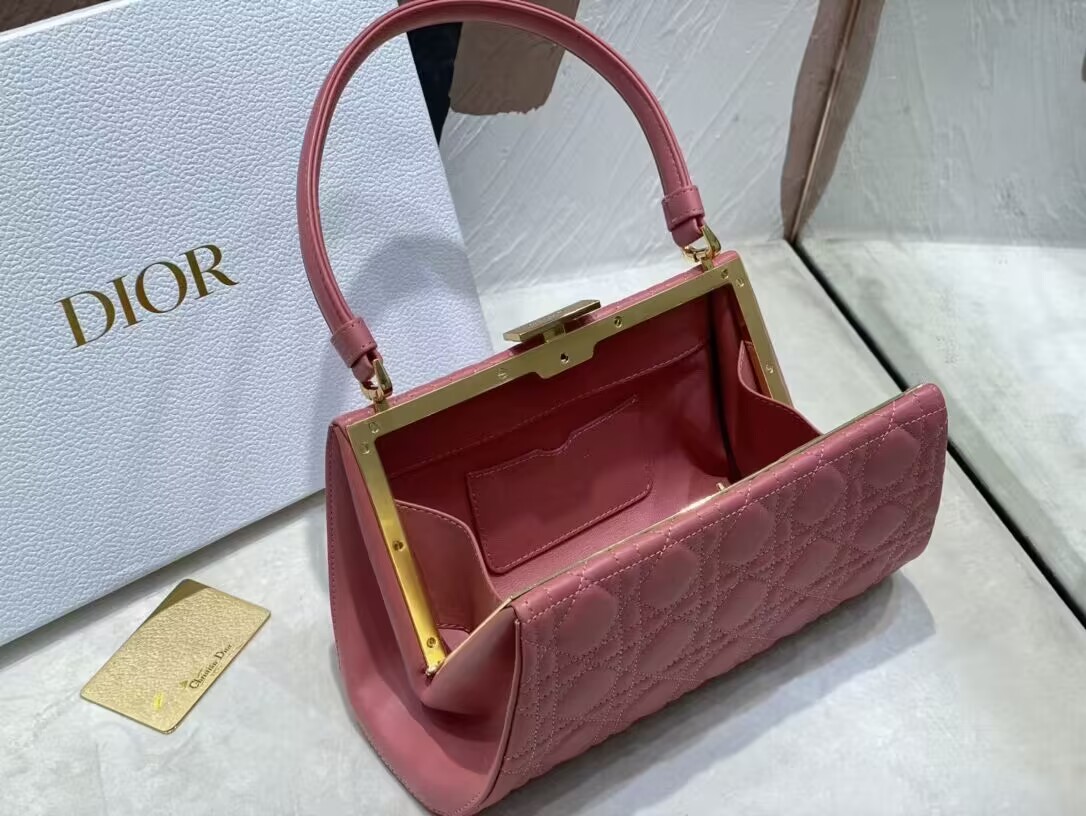 DIOR CARO COLLE NOIRE CLUTCH Cannage Lambskin C0688 pink