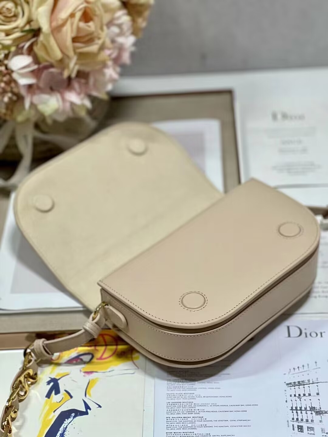 DIOR CD SIGNATURE BAG WITH STRAP Beige CD-Embossed Box Calfskin M9280UZ