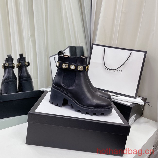 Gucci LEATHER ANKLE BOOT WITH BELT 93703-6