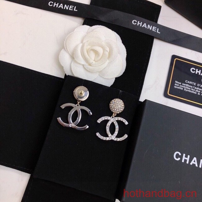Chanel Earrings CE12317