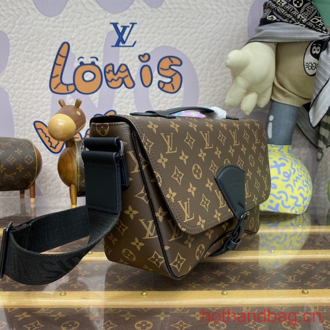 Louis Vuitton Monogram Canvas Messenger M46685 brown