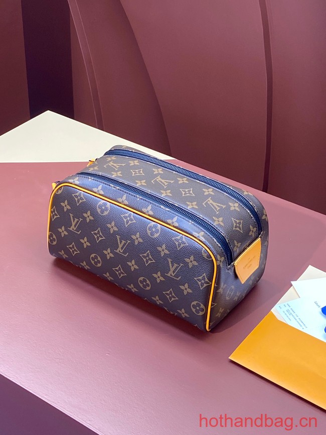 Louis Vuitton Dopp Kit M47528-8