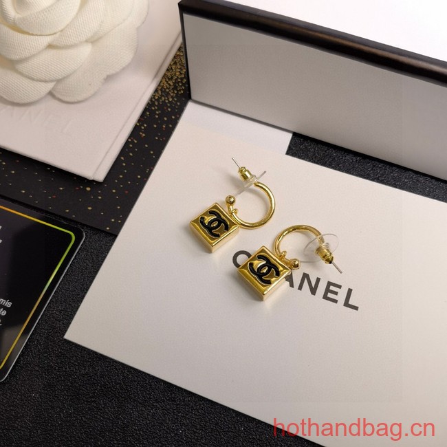 Chanel Earrings CE12451