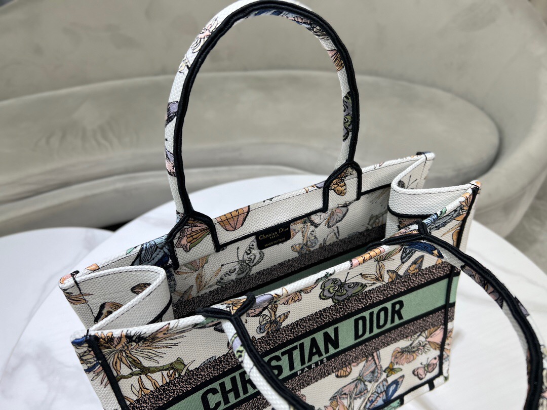 MEDIUM DIOR BOOK TOTE White Multicolor Toile de Jouy Mexico Embroidery M1296ZE