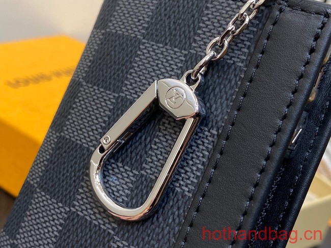 Louis Vuitton Key Pouch Voyage M82776-2