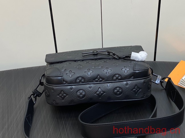 Louis Vuitton Steamer Messenger M23742 black