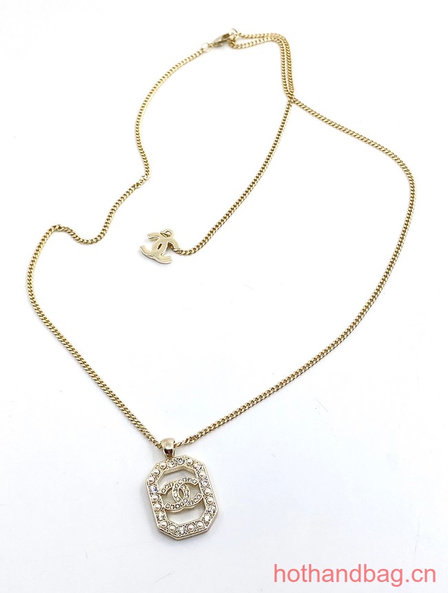 Chanel NECKLACE CE12676