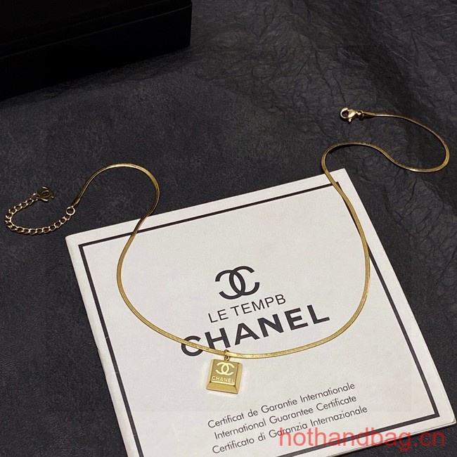 Chanel NECKLACE CE12802