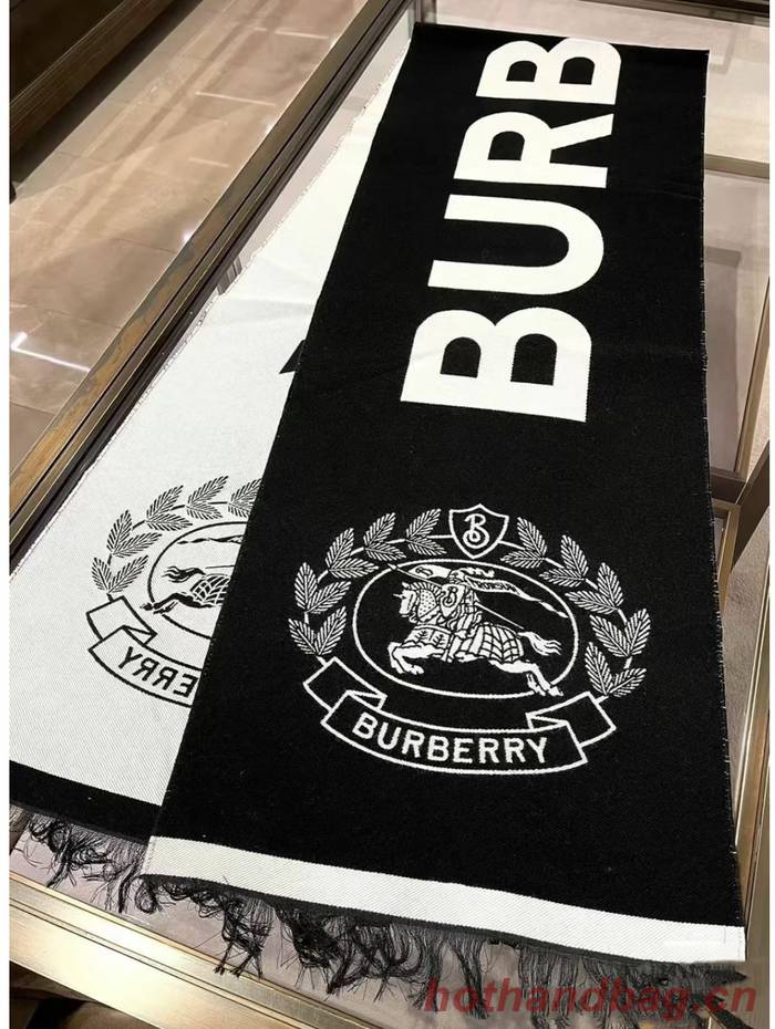 Burberry Scarf BBC00149