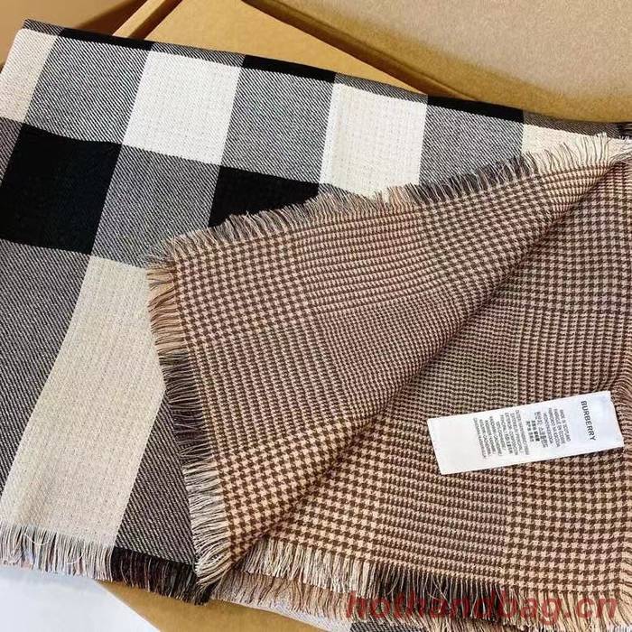 Burberry Scarf BBC00154