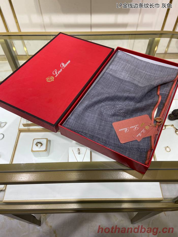 Loro Piana Scarf LPC00009