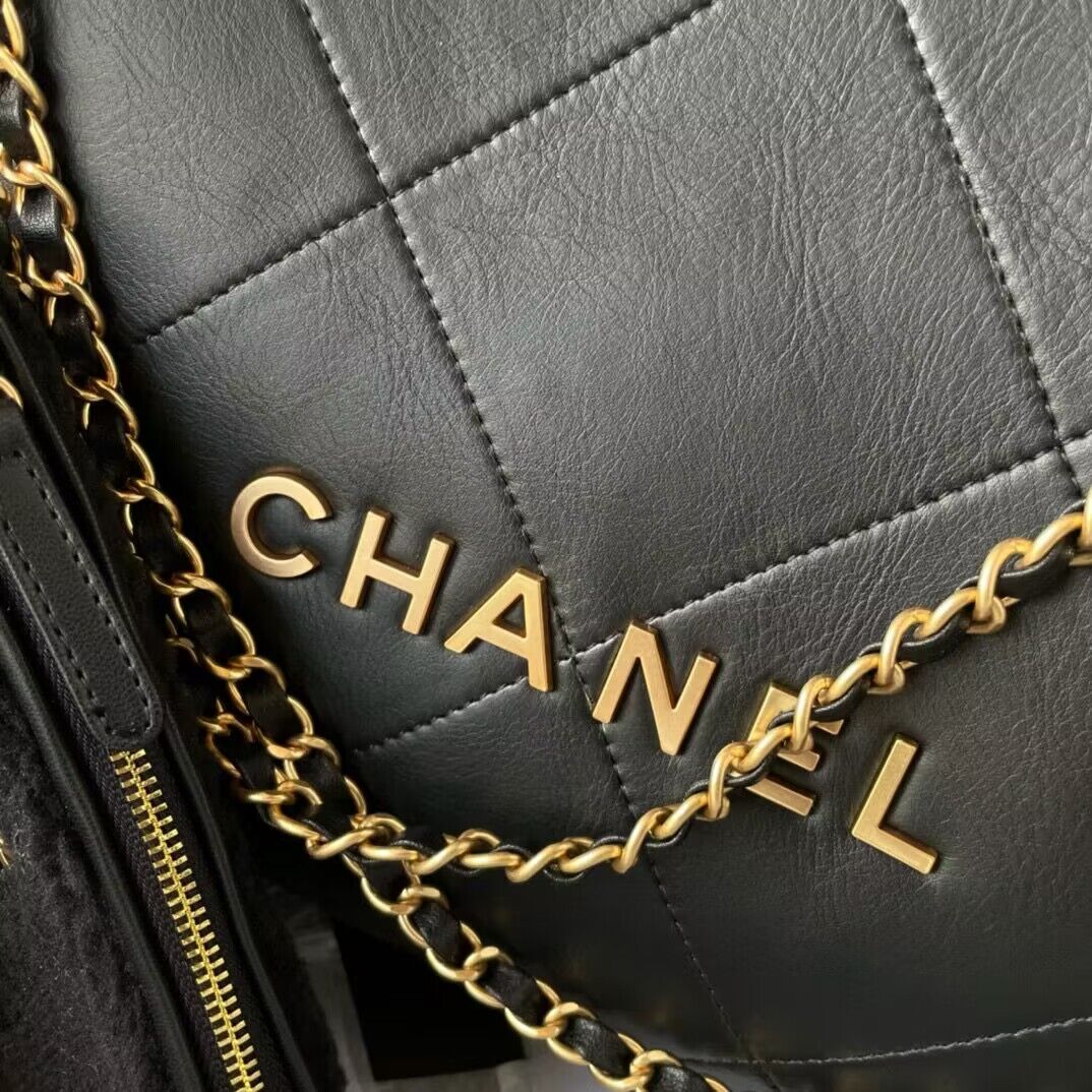 CHANEL 22 HANDBAG Sheepskin & Gold-Tone Metal AS3260 Black