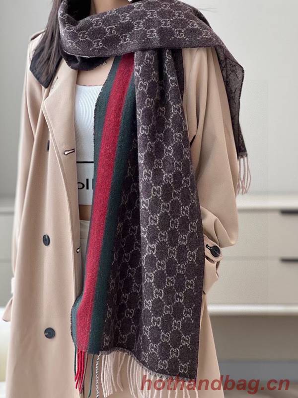 Gucci Scarf GUC00294